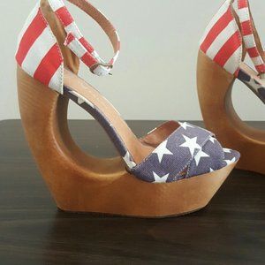 Jeffrey Campbell American Flag Wedges Size 9
